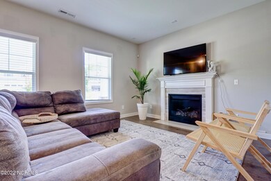 P8811537_38_39_40_41_42_43