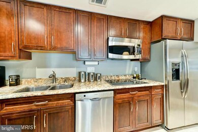 2117 S St NW unit STREET LEVEL GATE, Washington, DC 20008 - photo 3