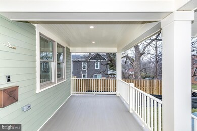 18 Grant Ave, Takoma Park, MD 20912 - photo 3