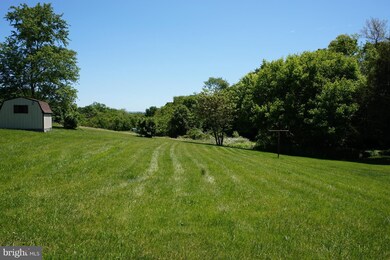 810 Jenny Wren Dr, Martinsburg, WV 25404 - photo 5