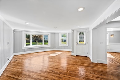 139 Yucatan Dr, Warwick, RI 02889 - photo 6