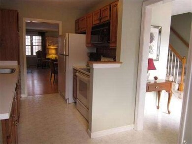 3 Lombardi Cir unit 3, Milford, MA 01757 - photo 5