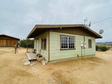 59159 Los Coyotes Dr, Yucca Valley, CA 92284 - photo 5