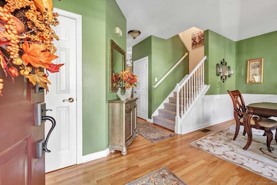 95 Orleton Ct, Cheshire, CT 06410 - photo 3