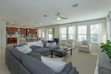 1077 Fountain Coin Loop, Orlando, FL 32828 - photo 3