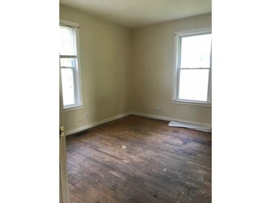 206 W 5th Ave, Watauga, TN 37694 - photo 5