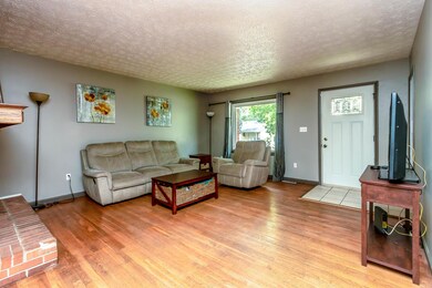 Living Room-4