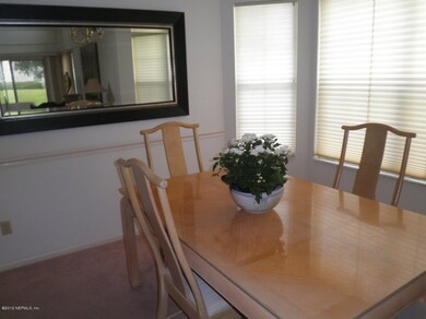 Dining/Let's eat