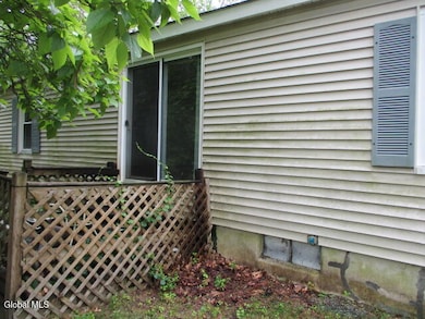 22 Rapp Rd, Albany, NY 12203 - photo 5