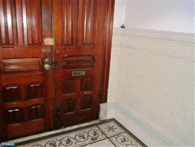 122 N 11th St, Reading, PA 19601 - photo 2