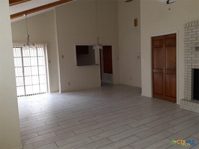 1133 Ashby St unit C-9, Seguin, TX 78155 - photo 4