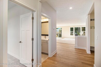 14031 Ambrosia Ave, Dewitt, MI 48820 - photo 4