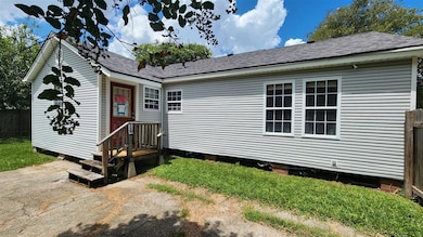 632 Cleveland St, Lake Charles, LA 70601 - photo 4