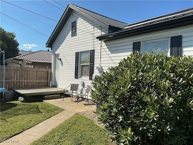 510 Chestnut St, Dresden, OH 43821 - photo 5