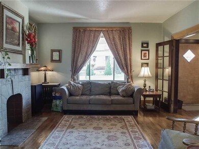 Living Room.