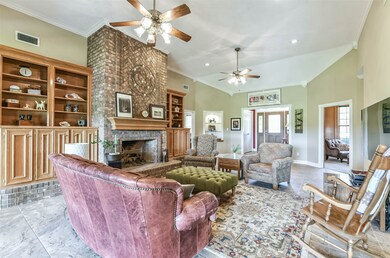 3255 Owen St, Alvin, TX 77511 - photo 7