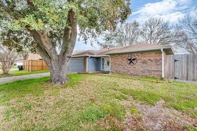 4609 Sandalwood Ave, Rosenberg, TX 77471 - photo 3
