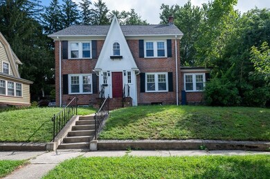 22 Longfellow Rd, Worcester, MA 01602 - photo 2