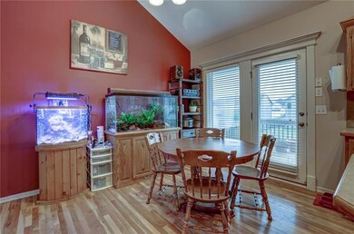 606 Timber Crest Ct, Raymore, MO 64083 - photo 5