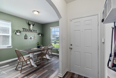 10906 Spring Brook Pass Dr, Humble, TX 77396 - photo 4