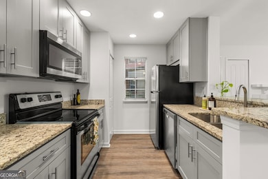 917 Wentworth Ct, Alpharetta, GA 30022 - photo 6