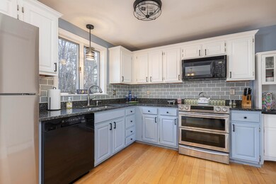 27 Neal Rd_006