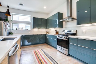 5714 Bryan Pkwy unit C, Dallas, TX 75206 - photo 5