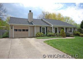 9 Aspen Ct, Asheville, NC 28806 - photo 2