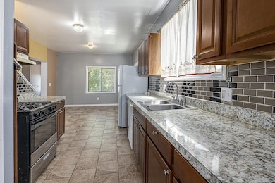 8056 Fisher Ave, Warren, MI 48089 - photo 2