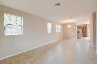 Living room to front