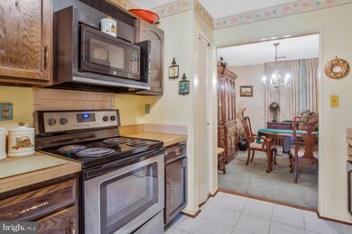 7616 Swan Terrace, Hyattsville, MD 20785 - photo 7