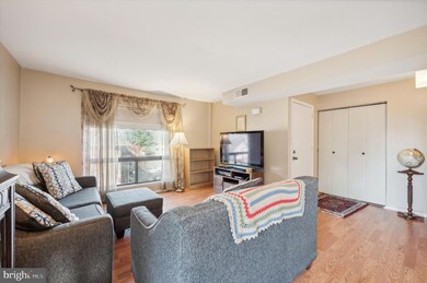 366B Saybrook Ln unit 34B, Nether Providence Township, PA 19086 - photo 3