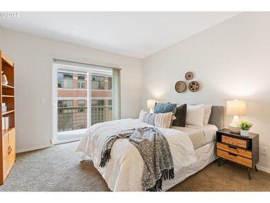 RiverPlace Condominiums unit 502, Portland, OR 97201 - photo 4