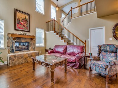 2009 Bridgeport Dr, Providence Village, TX 76227 - photo 3