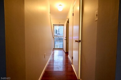 124 Dickerson St, Newark, NJ 07107 - photo 6