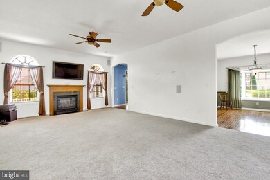 99 Battalion Ln unit 14, Gettysburg, PA 17325 - photo 5