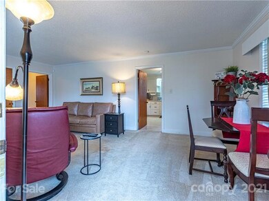 327 Holland Dr, Statesville, NC 28677 - photo 2