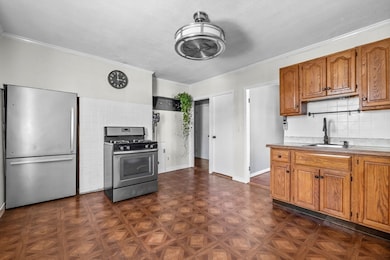 38 Hunting St, Cambridge, MA 02141 - photo 7