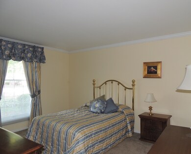 2152 Sunderland Ct unit 101C, Naperville, IL 60565 - photo 7