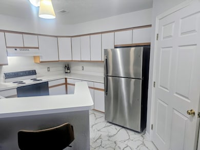 1573 Oakfield Dr unit 120, Ann Arbor, MI 48108 - photo 5