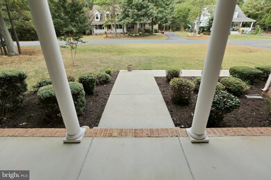 14810 King Charles Dr, Swan Point, MD 20645 - photo 5