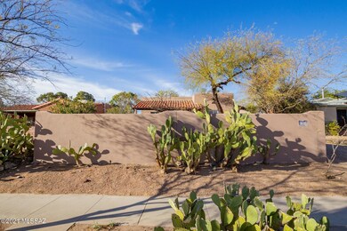 2215 E 6th St, Tucson, AZ 85719 - photo 2