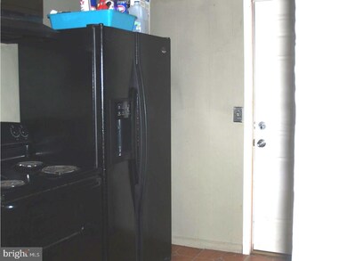 214 N 7th St, Allentown, PA 18102 - photo 4