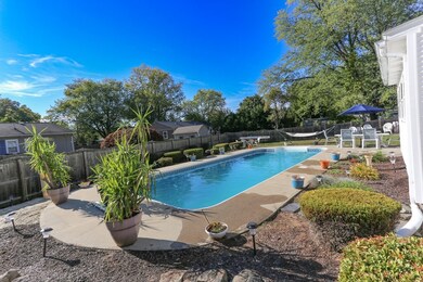 249 East St, South Hadley, MA 01075 - photo 5