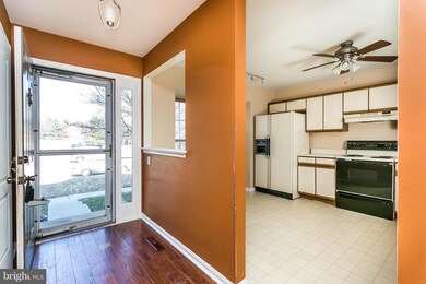 19 Squire Ct, Reisterstown, MD 21136 - photo 2