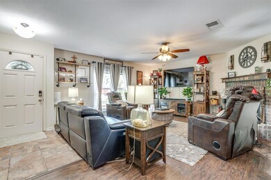 832 Mccully St, Fort Worth, TX 76108 - photo 6