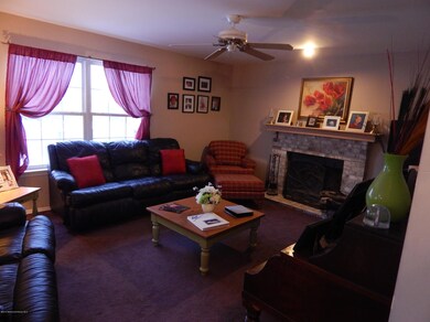 Front Room (6)