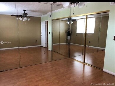 1058 W 44th Terrace unit 48, Hialeah, FL 33012 - photo 5