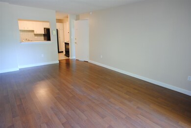 4 Strawberry Bank Rd, Nashua, NH 03062 - photo 3