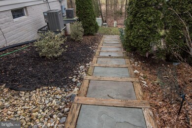 25617 Creek Run Terrace, Chantilly, VA 20152 - photo 5